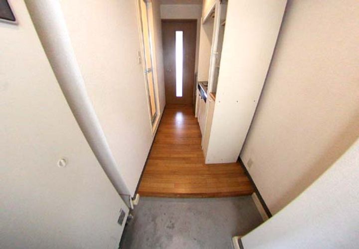 大阪府和泉市内田町3(マンション)の賃貸物件の玄関