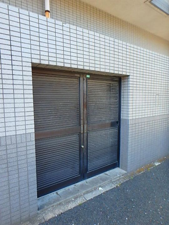 千葉県浦安市富士見5(マンション)の賃貸物件の地図