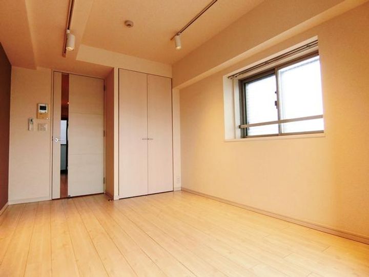 東京都練馬区東大泉2(マンション)の賃貸物件の居間