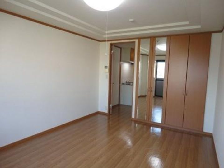 アルファルドの居間