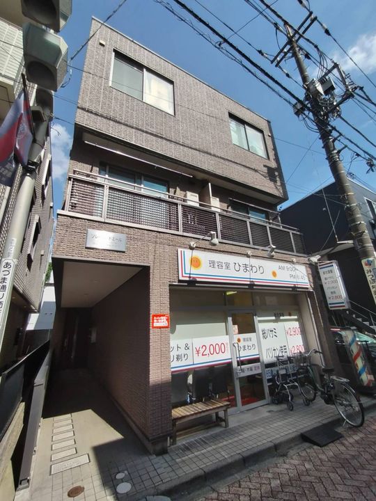 ソレイユドミールの外観