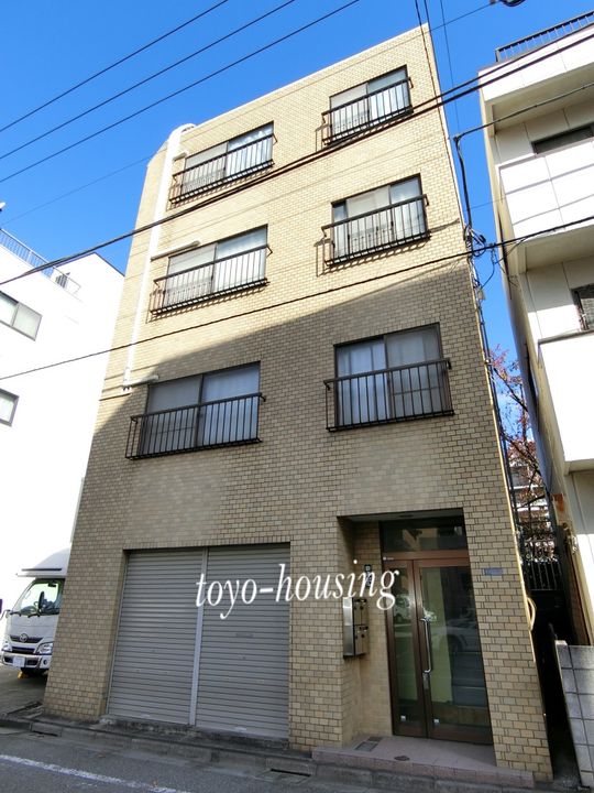 岩澤ビルの外観