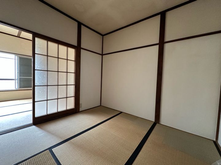 関口荘の内装