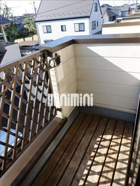 サングローリーIIの内装