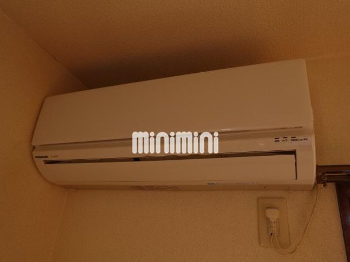 サングローリーIIの内装