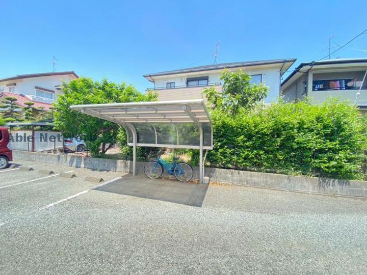 井上ハイツIIIの地図