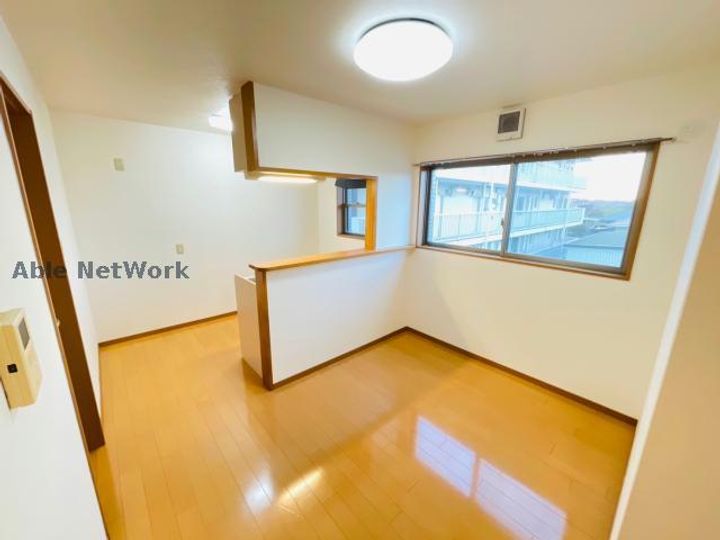 井上ハイツIIIの居間