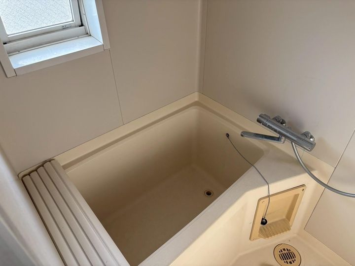 メゾン・ド・ヒル IIの風呂