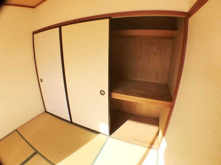 NCKビルの内装