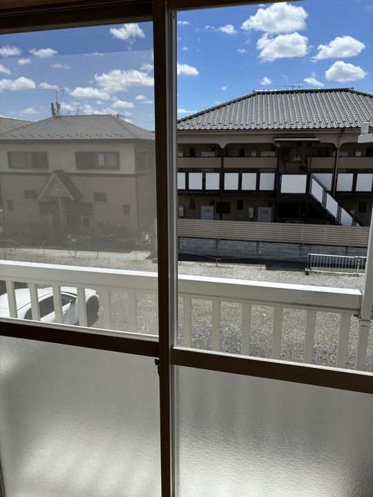 フロンティア浅野の内装