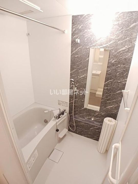 新潟県上越市鴨島3(アパート)の賃貸物件の風呂