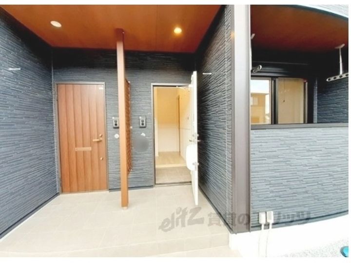 クラッシーハウスの玄関