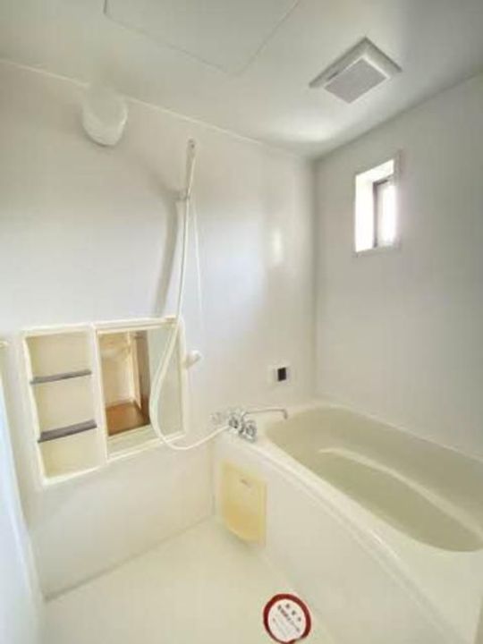 ヴィラ・クラシオンBの風呂