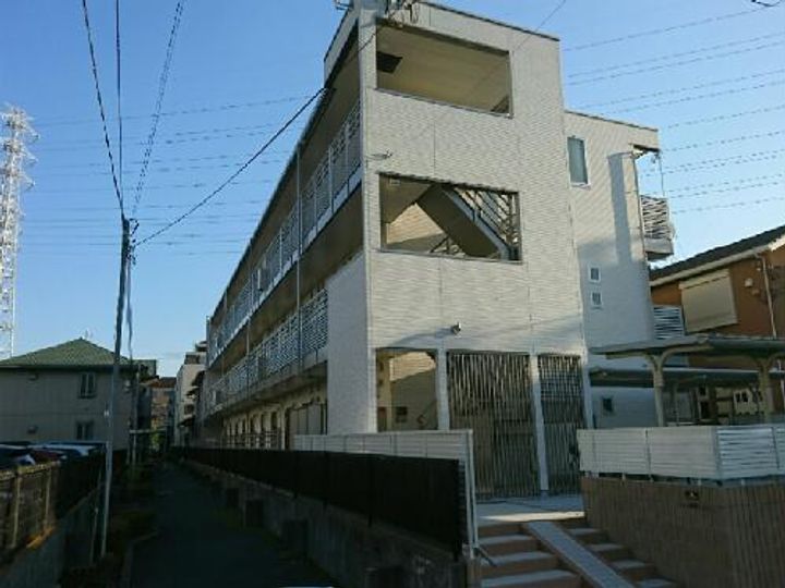 クレイノ彩Vの外観