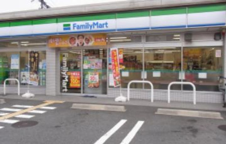 プルメリアの周辺
