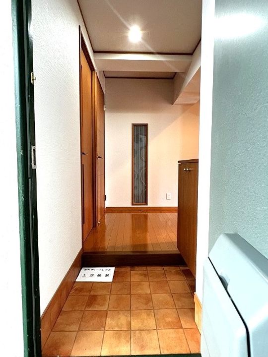 ブライトパレスの玄関