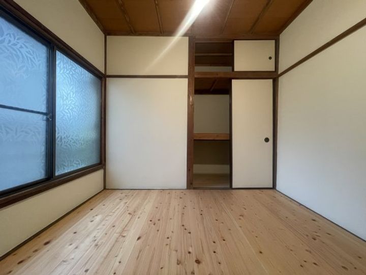 大和荘本館の内装