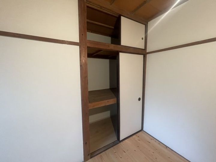 大和荘本館の内装