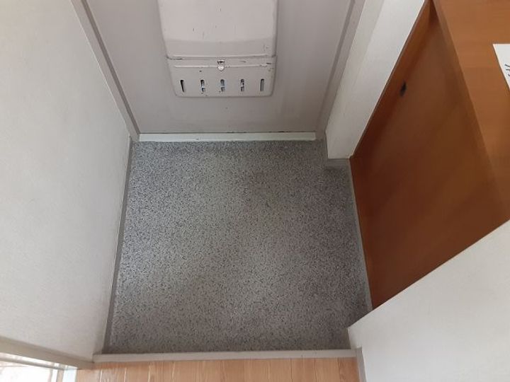 ダイアナマンション熊谷の玄関