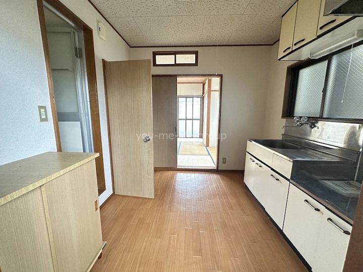 神奈川県足柄上郡開成町吉田島(マンション)の賃貸物件の居間