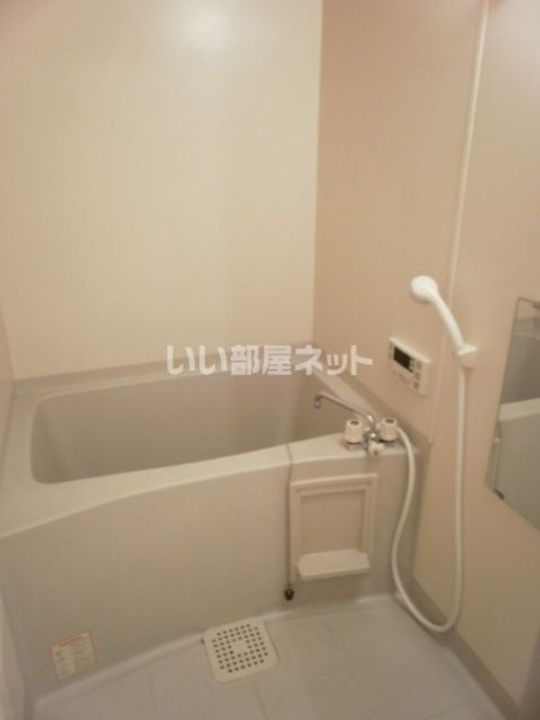 埼玉県北足立郡伊奈町大字小室(アパート)の賃貸物件の風呂
