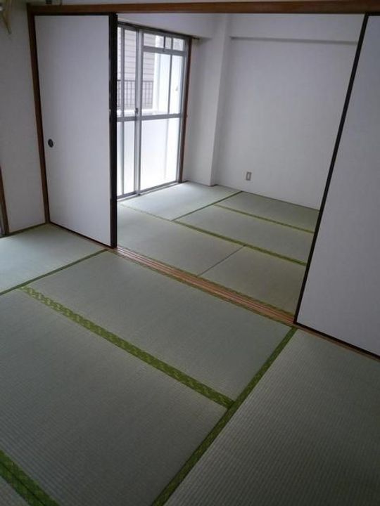 織戸ハイツの居間