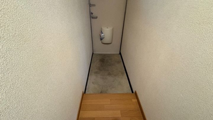 グランサーガ琴似の玄関