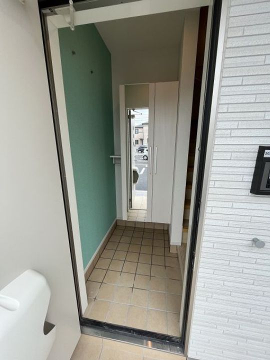 千葉県野田市山崎(アパート)の賃貸物件の玄関