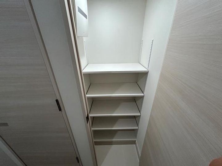 埼玉県川口市本町1(マンション)の賃貸物件の玄関