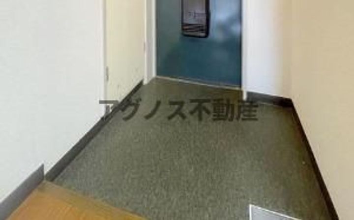 パストラル・ヒロの玄関