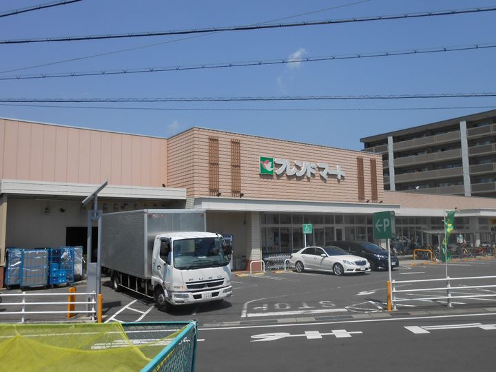 Cherry treeの周辺