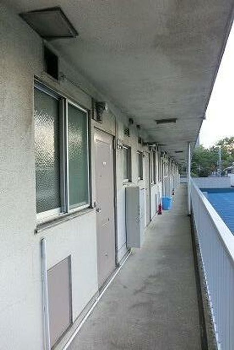 格子屋マンションの地図