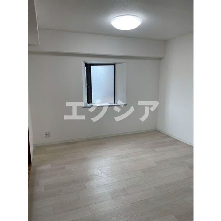 グレイスヴィラ姫島の居間