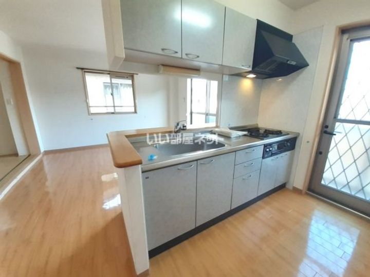 フォブール緑ヶ丘Aのキッチン