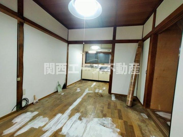 大阪府東大阪市御厨東2(一戸建)の賃貸物件の居間