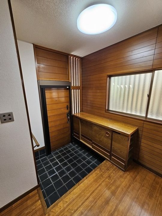 神奈川県川崎市宮前区土橋7(一戸建)の賃貸物件の玄関