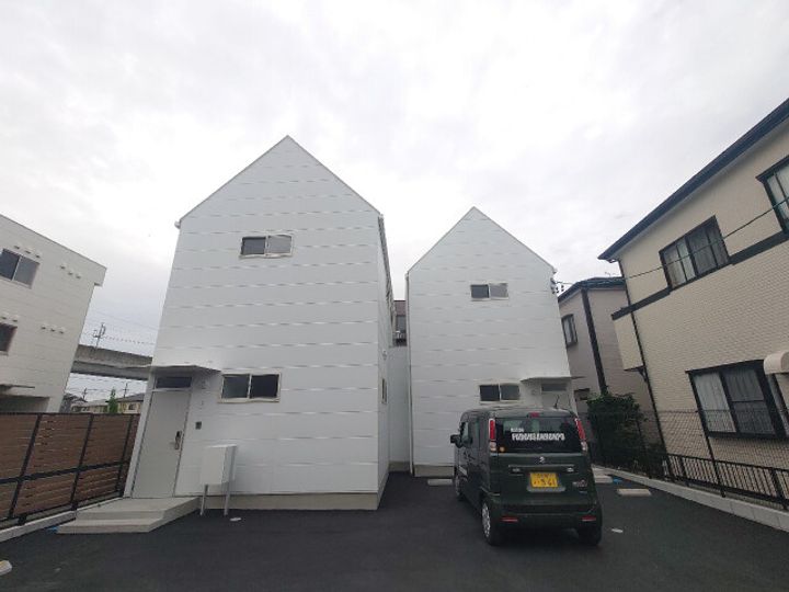 静岡県浜松市中央区十軒町(一戸建)の賃貸物件の外観