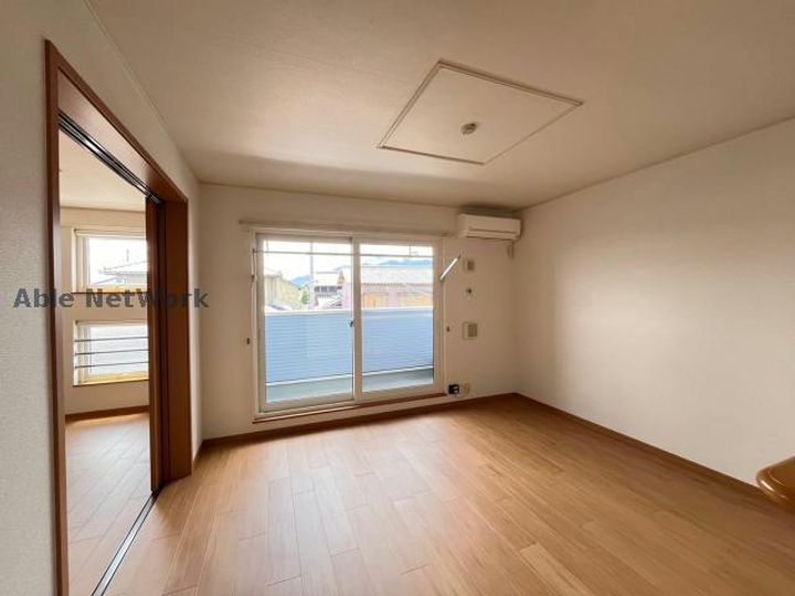 ノイ・グランツの居間