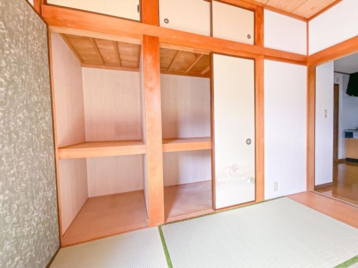 ハイツ林の内装