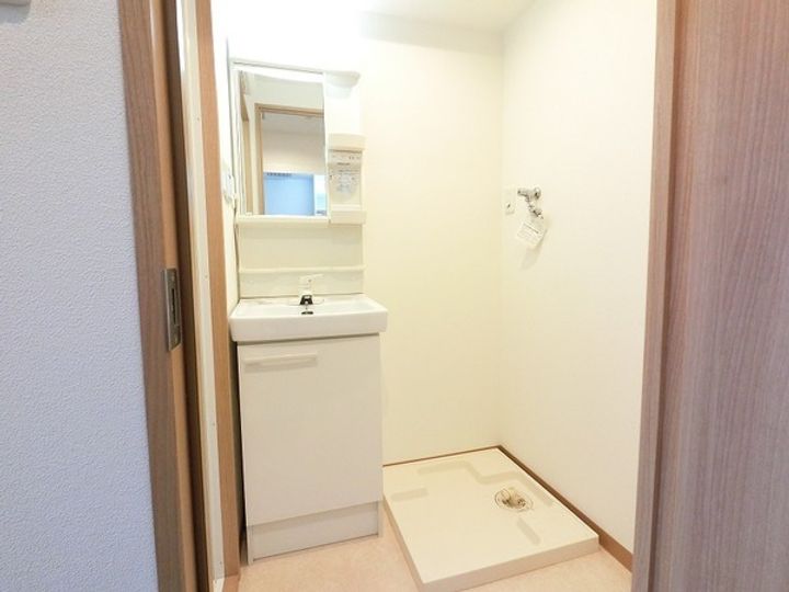 ラシーヌ新北野の内装