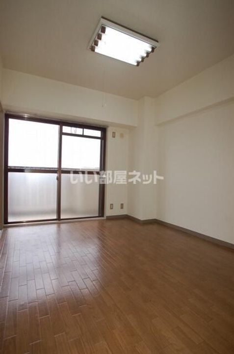 埼玉県飯能市仲町(マンション)の賃貸物件の居間