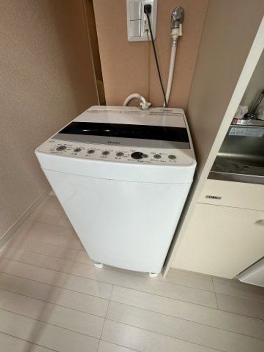 南太田レオン・ブルジョアのその他画像