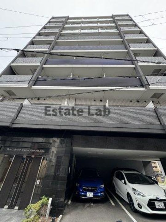 グランカリテ神戸ハーバーランド前の外観