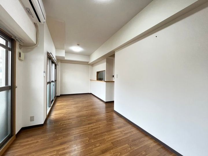 大阪府枚方市伊加賀西町(マンション)の賃貸物件の居間