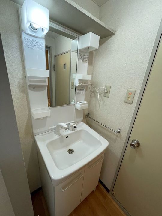 第2清水ビルの内装