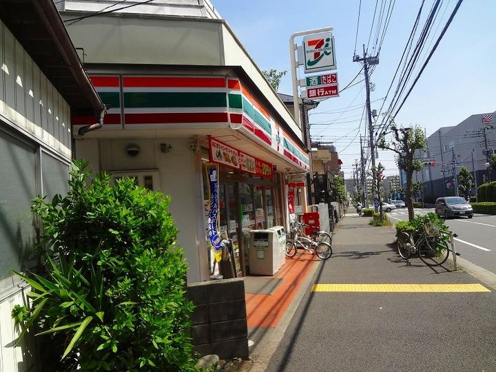 カーサ・ヴェルデBの周辺