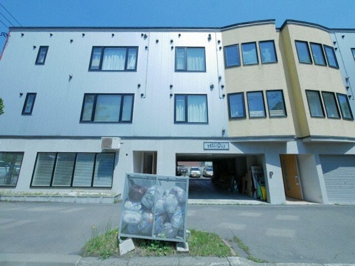北海道札幌市中央区北二条東8(アパート)の賃貸物件の外観