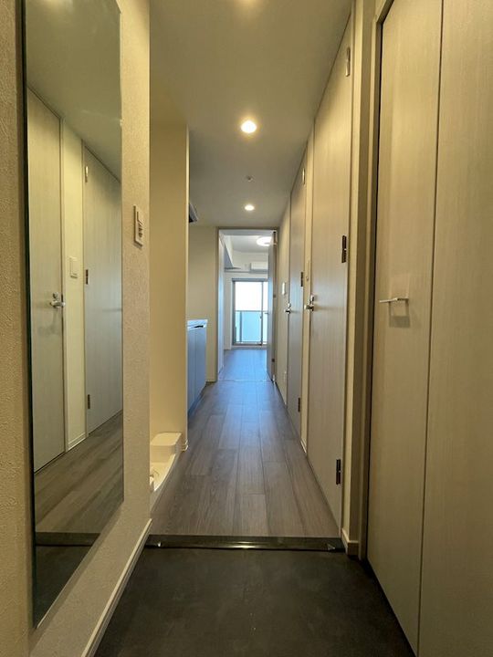 プレサンス東別院セレニスの玄関