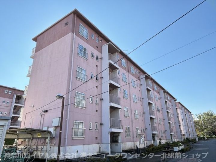 下九沢19号棟の外観