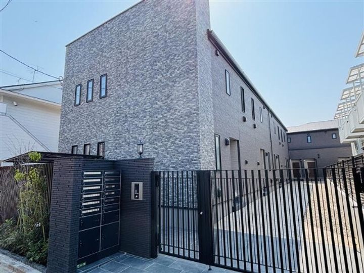 フラッツα桜新町の外観